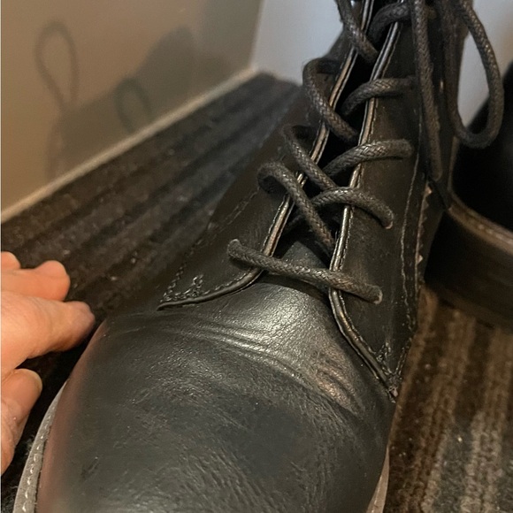 Women’s Cliffs boots size 8 1/2 medium - Picture 9 of 13